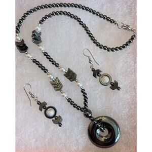 Hematite Necklace Earring Set Chevron Faux Pearl Silver Tone Drop Dangle Black